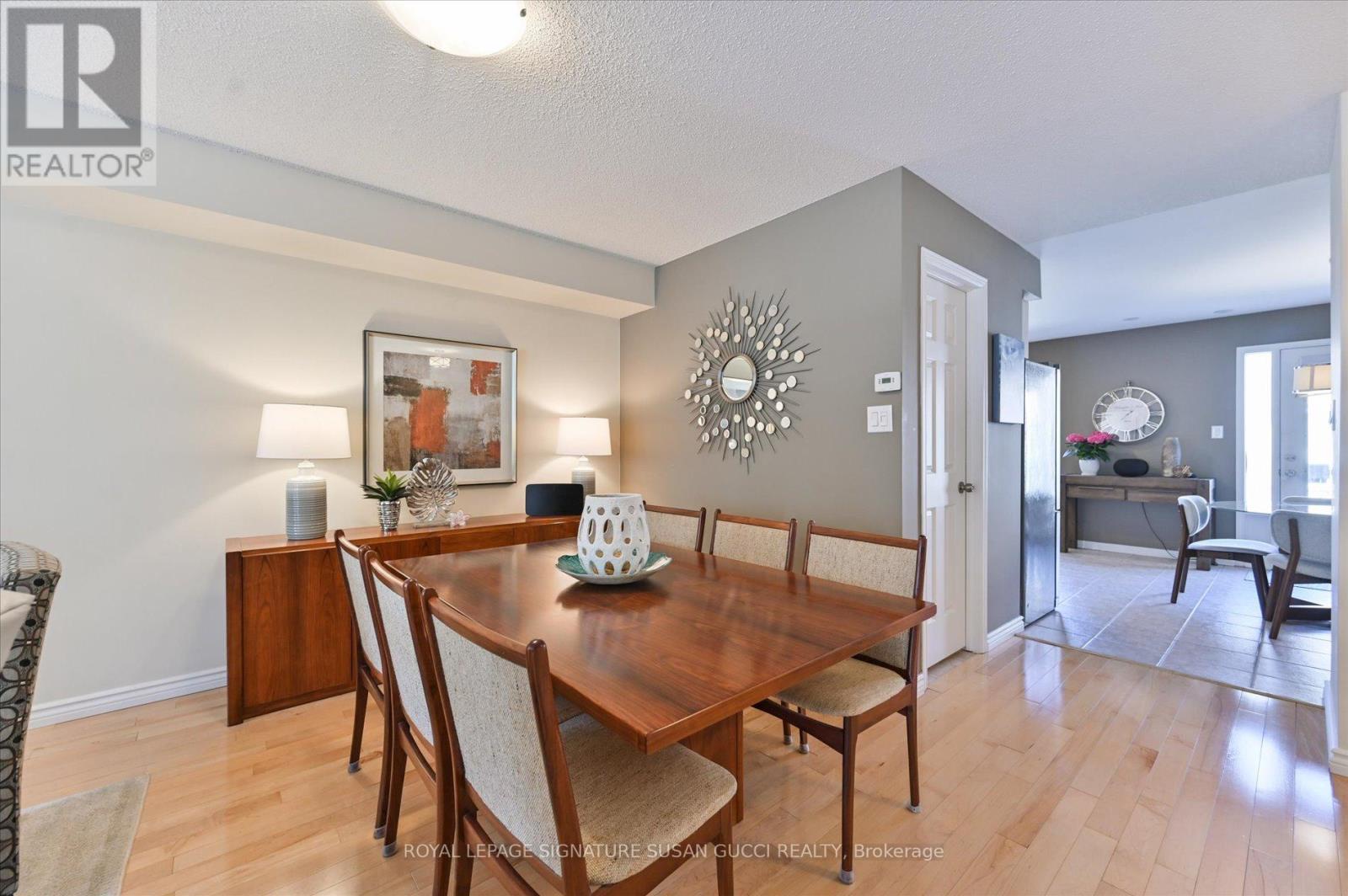 4 Blair Street, Toronto (o'connor-parkview), Ontario