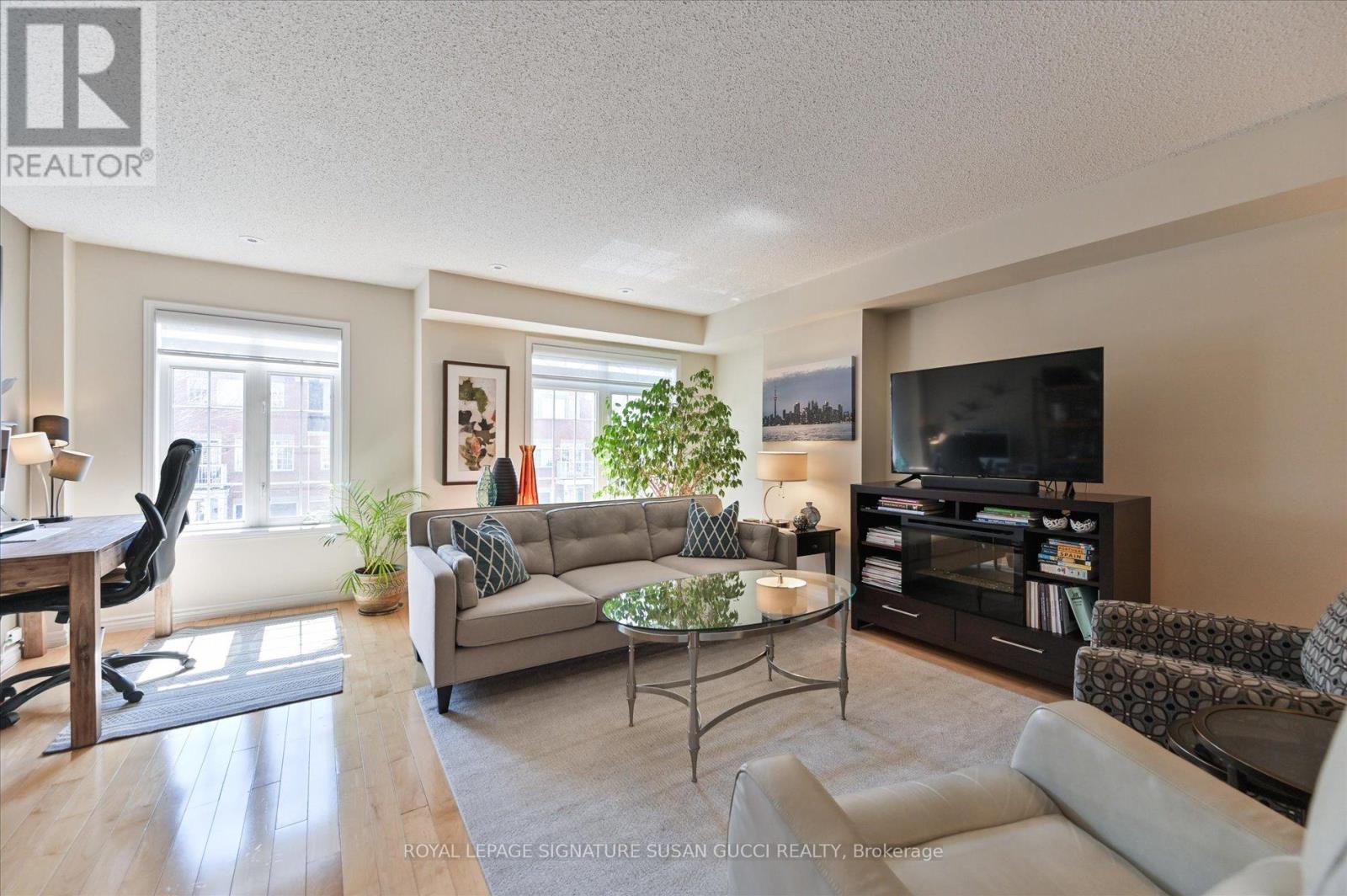 4 Blair Street, Toronto (o'connor-parkview), Ontario