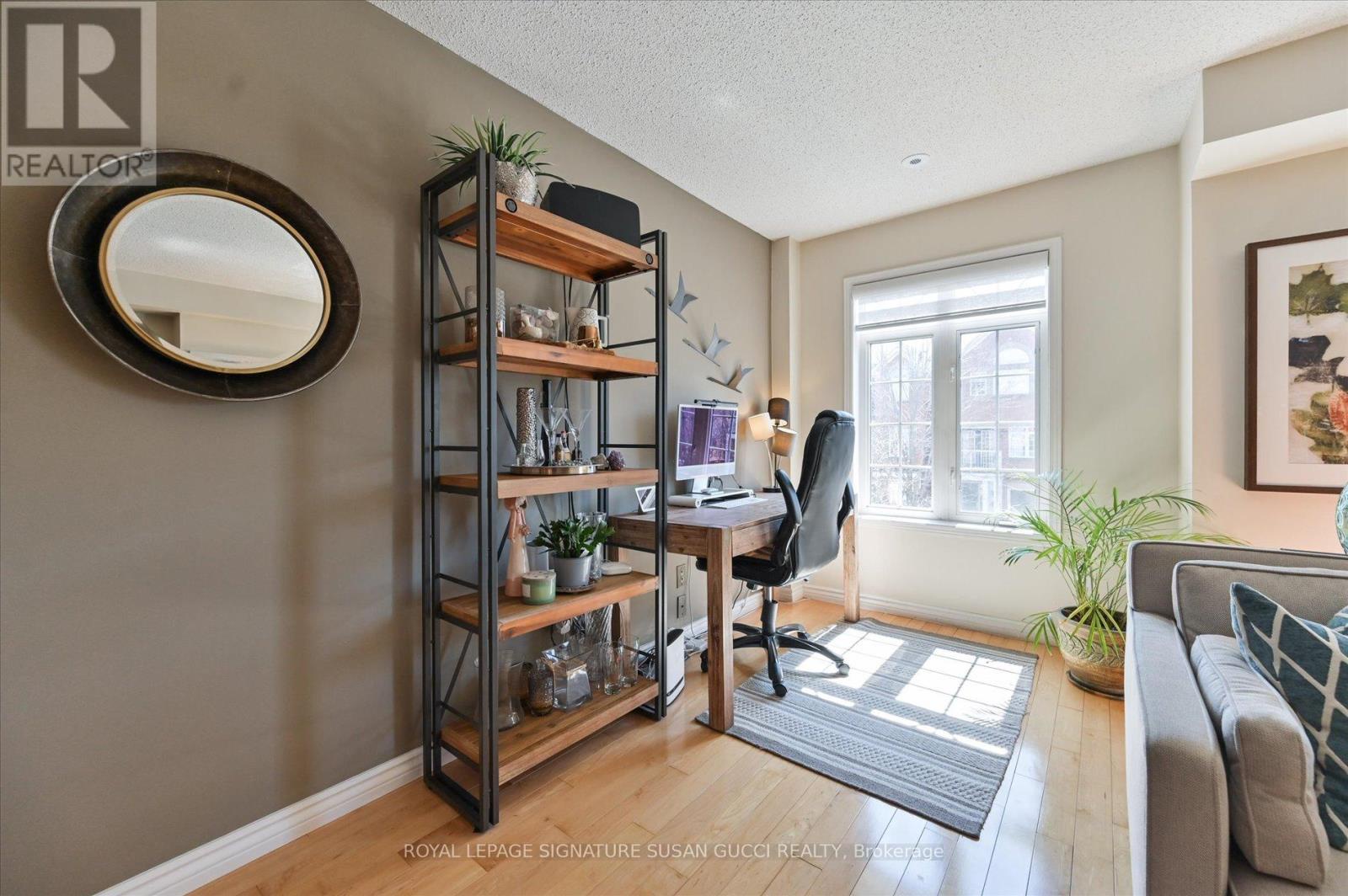 4 Blair Street, Toronto (o'connor-parkview), Ontario
