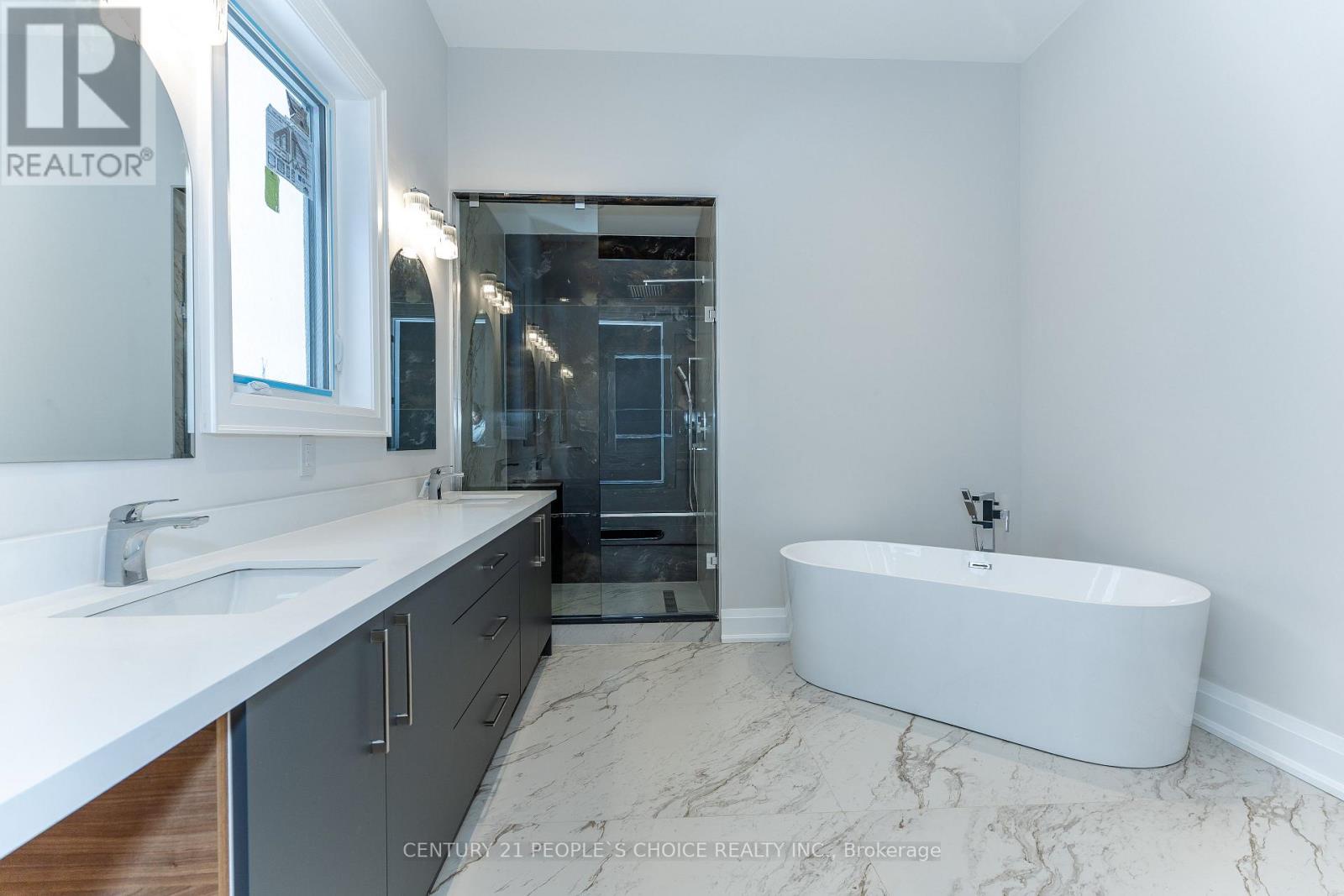 11 Caldwell Drive, Oro-medonte, Ontario
