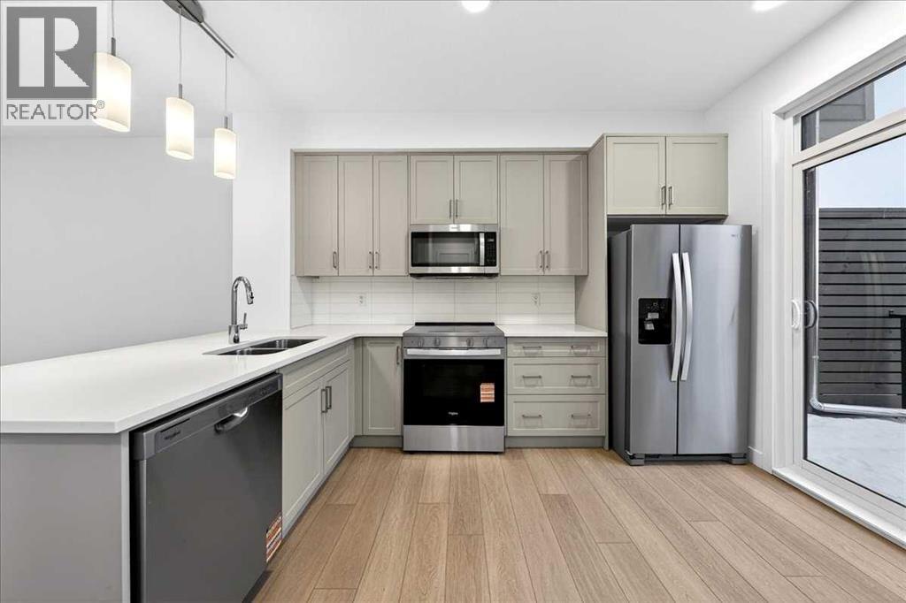 303, 437 Alpine Avenue Sw, Calgary, Alberta