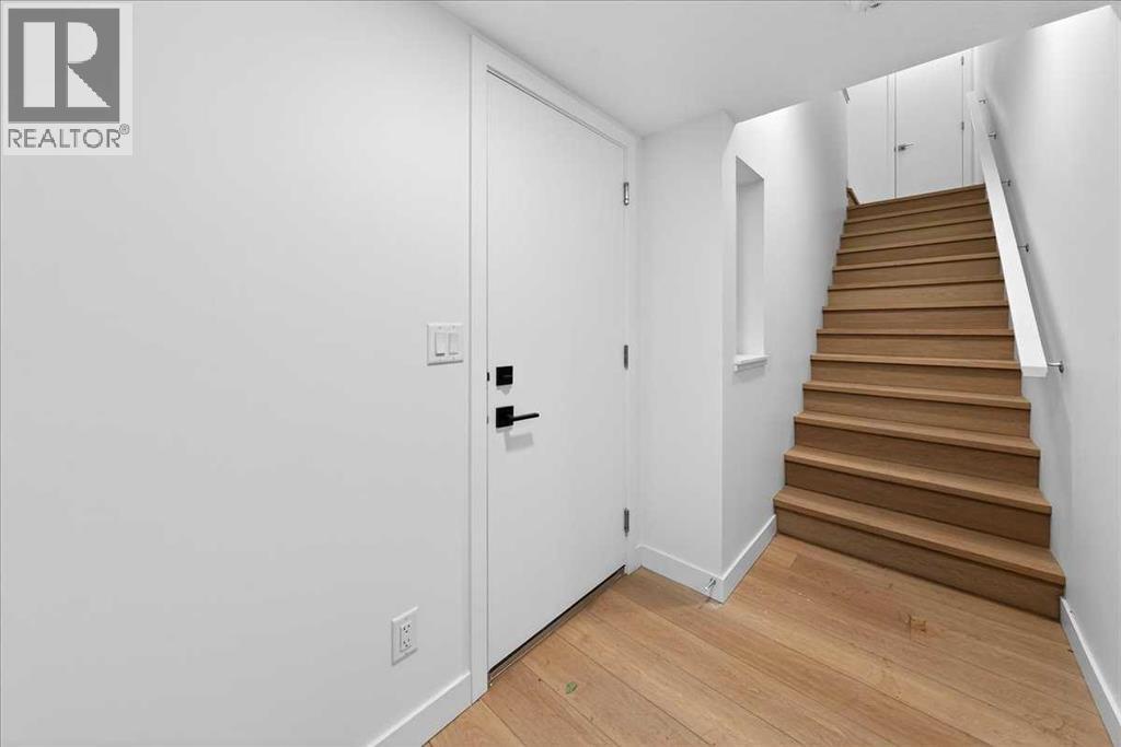 303, 437 Alpine Avenue Sw, Calgary, Alberta