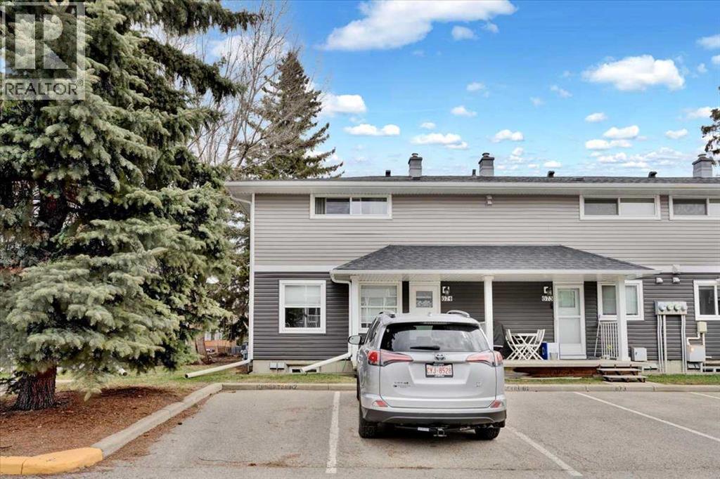 674 Regal Park Ne, Calgary, Alberta