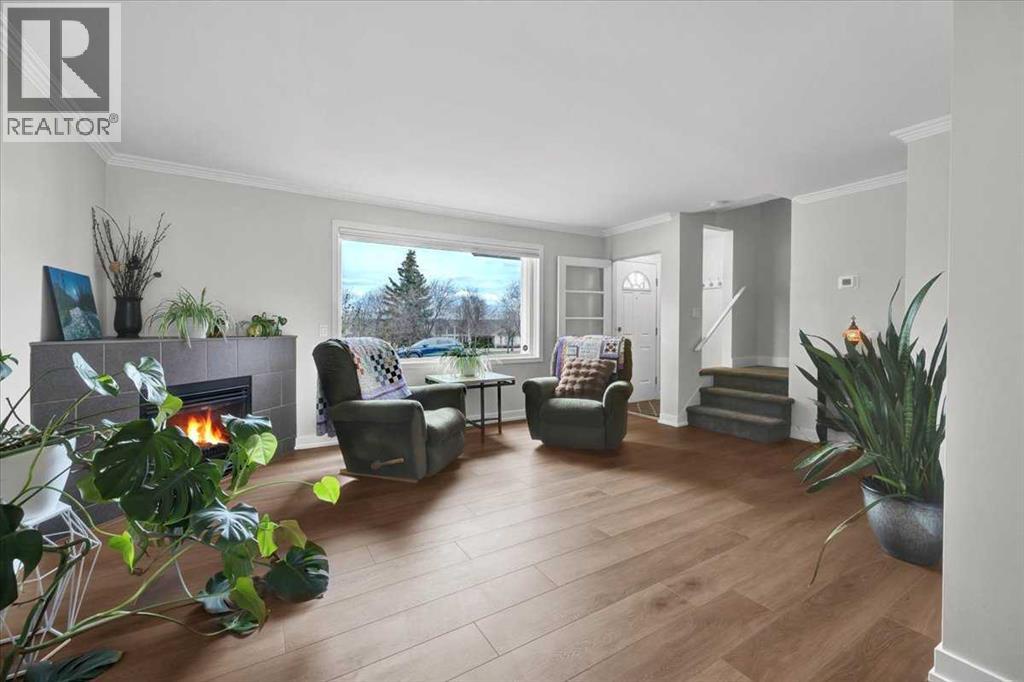 674 Regal Park Ne, Calgary, Alberta