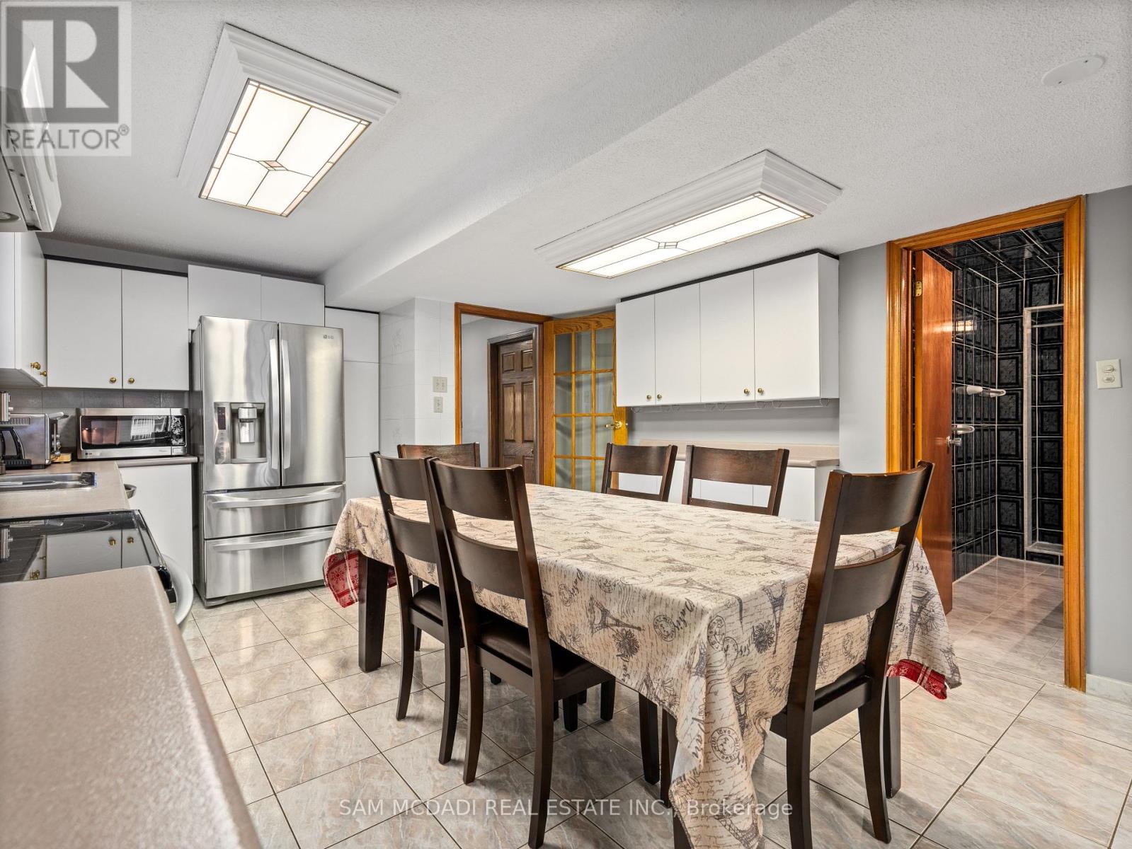 5472 Bourget Drive, Mississauga (hurontario), Ontario
