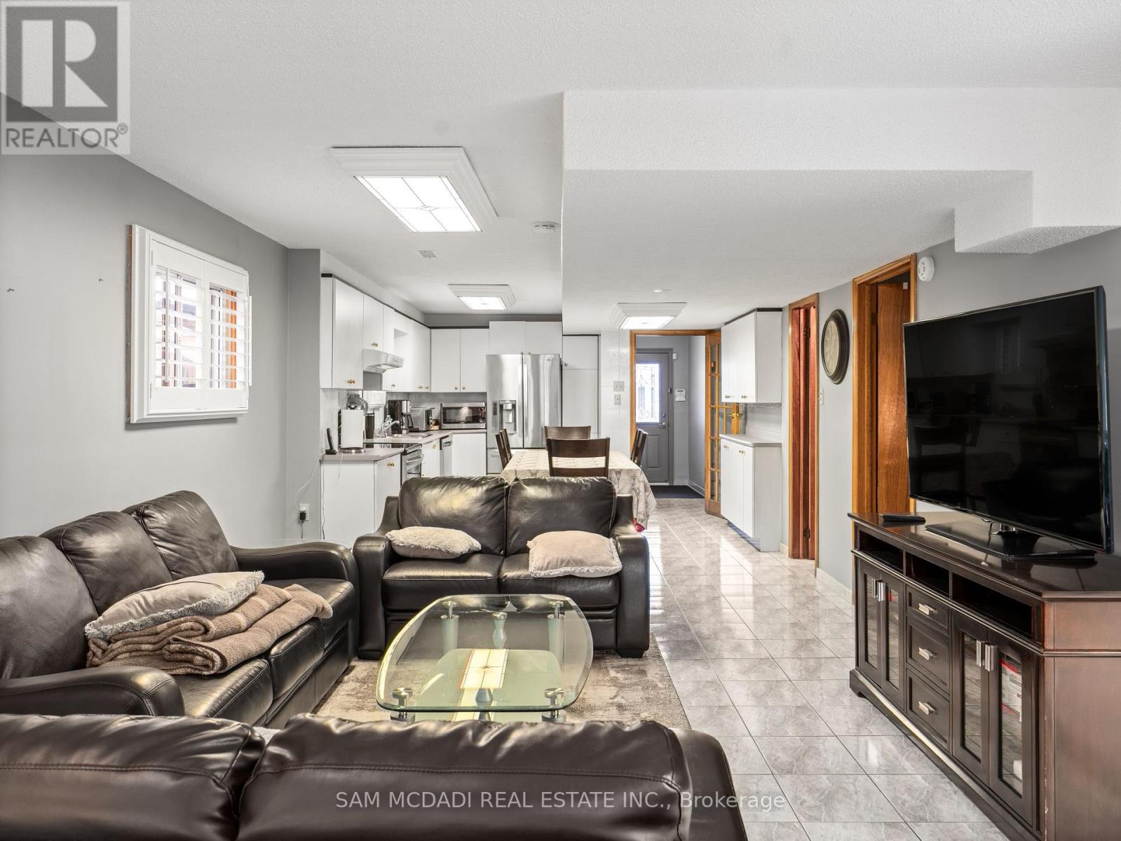 5472 Bourget Drive, Mississauga (hurontario), Ontario