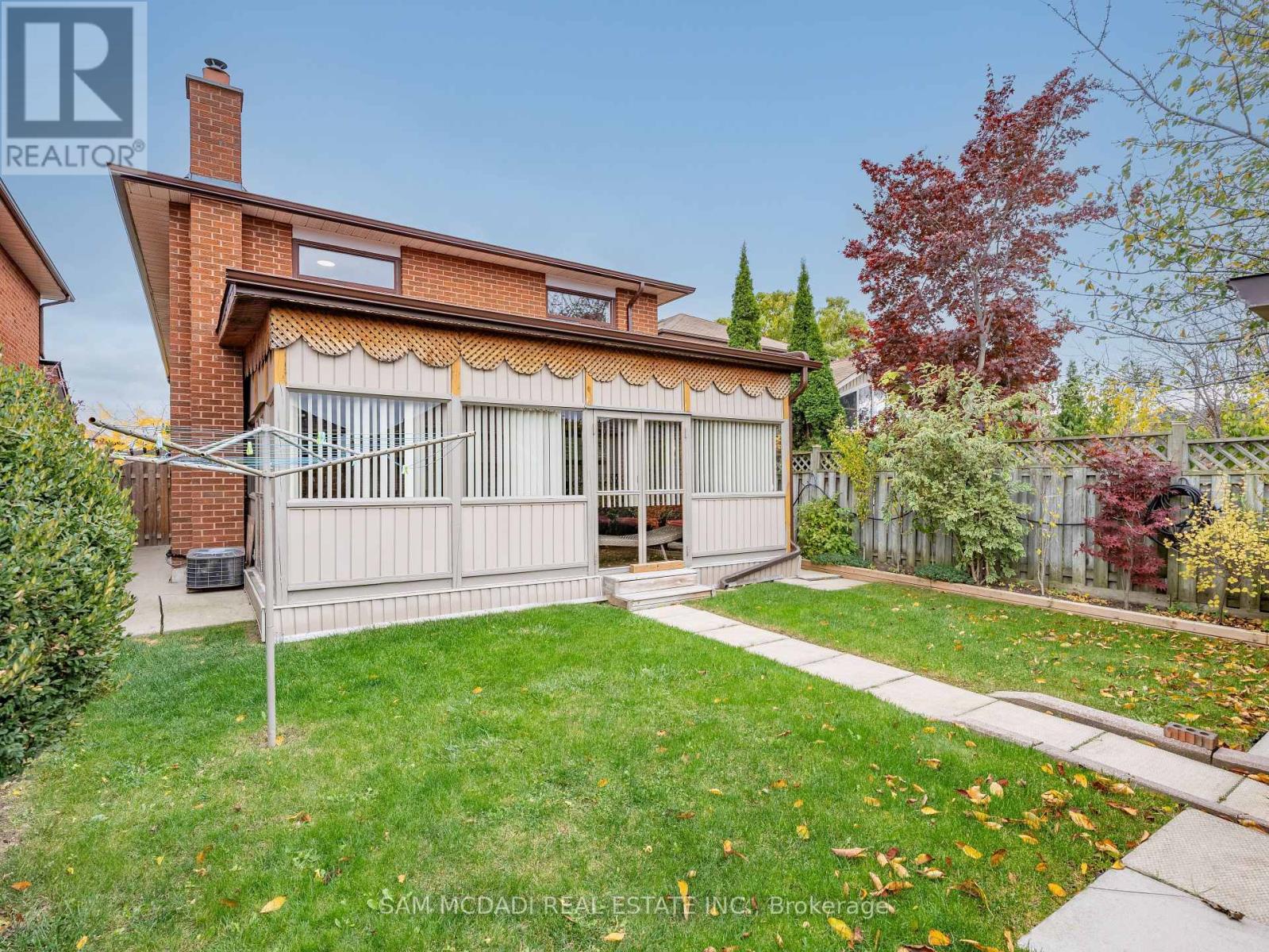 5472 Bourget Drive, Mississauga (hurontario), Ontario