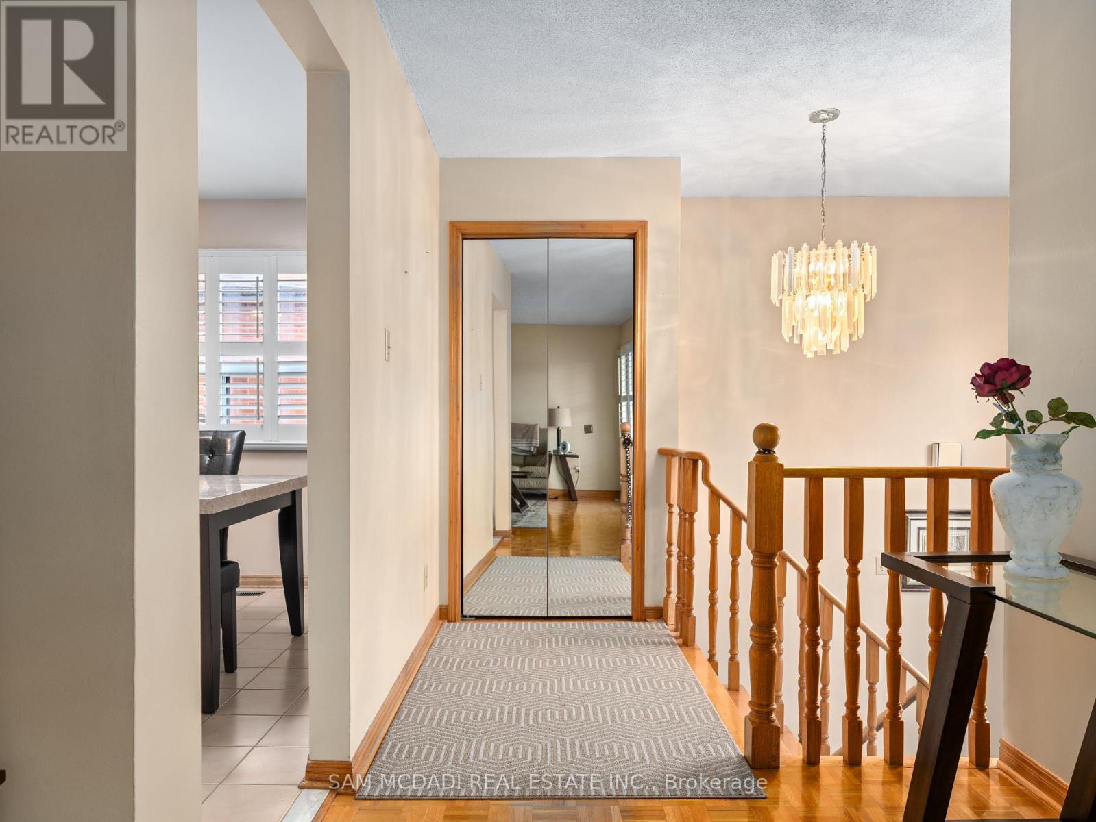 5472 Bourget Drive, Mississauga (hurontario), Ontario