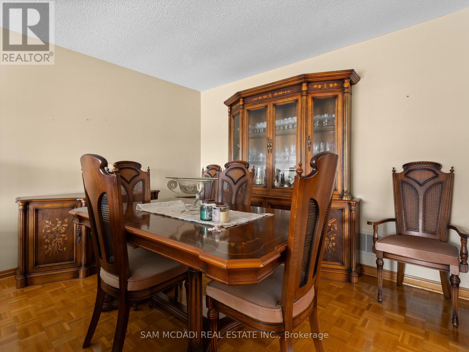 5472 Bourget Drive, Mississauga (hurontario), Ontario
