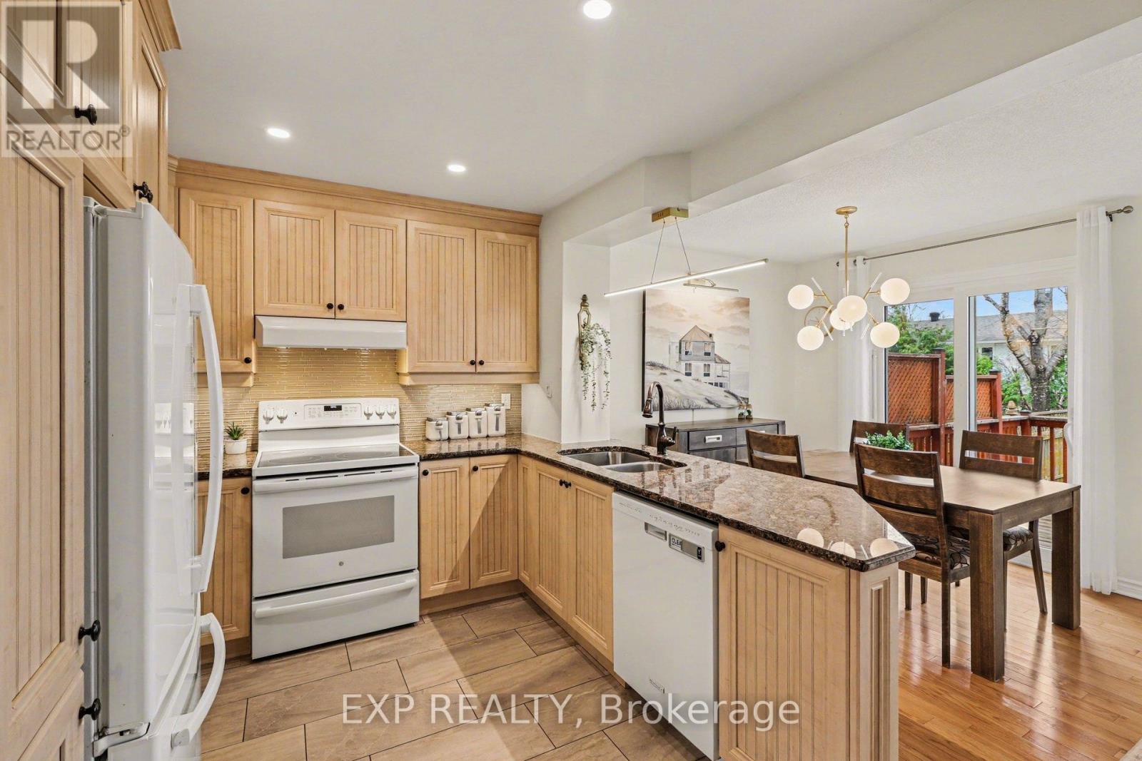 4303 Sunwood Crescent, Ottawa, Ontario