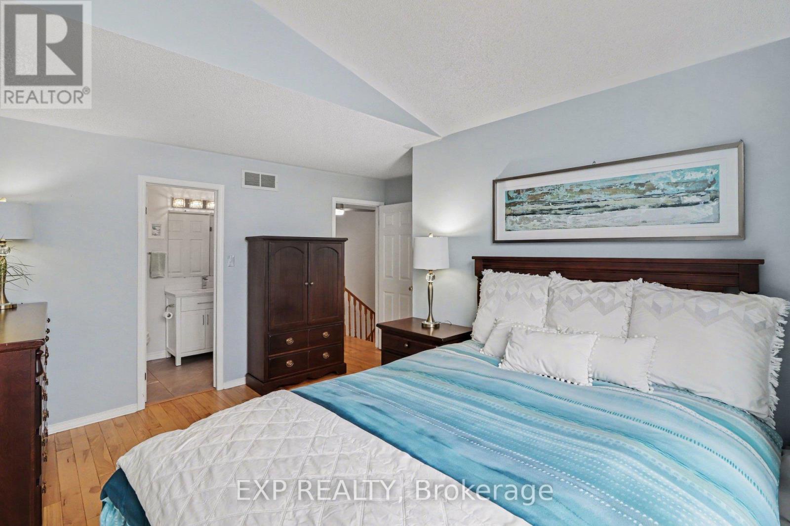 4303 Sunwood Crescent, Ottawa, Ontario