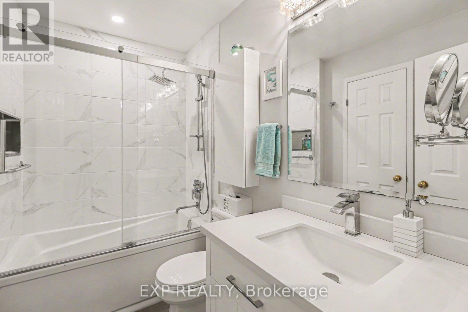 4303 Sunwood Crescent, Ottawa, Ontario