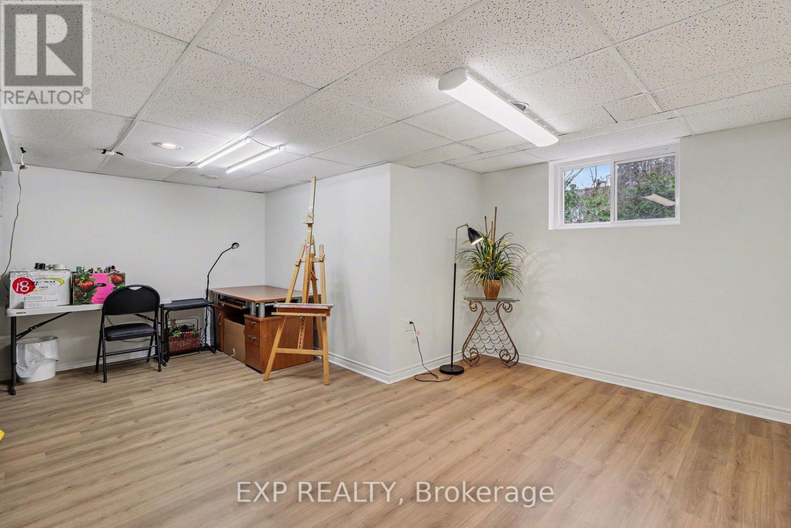 4303 Sunwood Crescent, Ottawa, Ontario