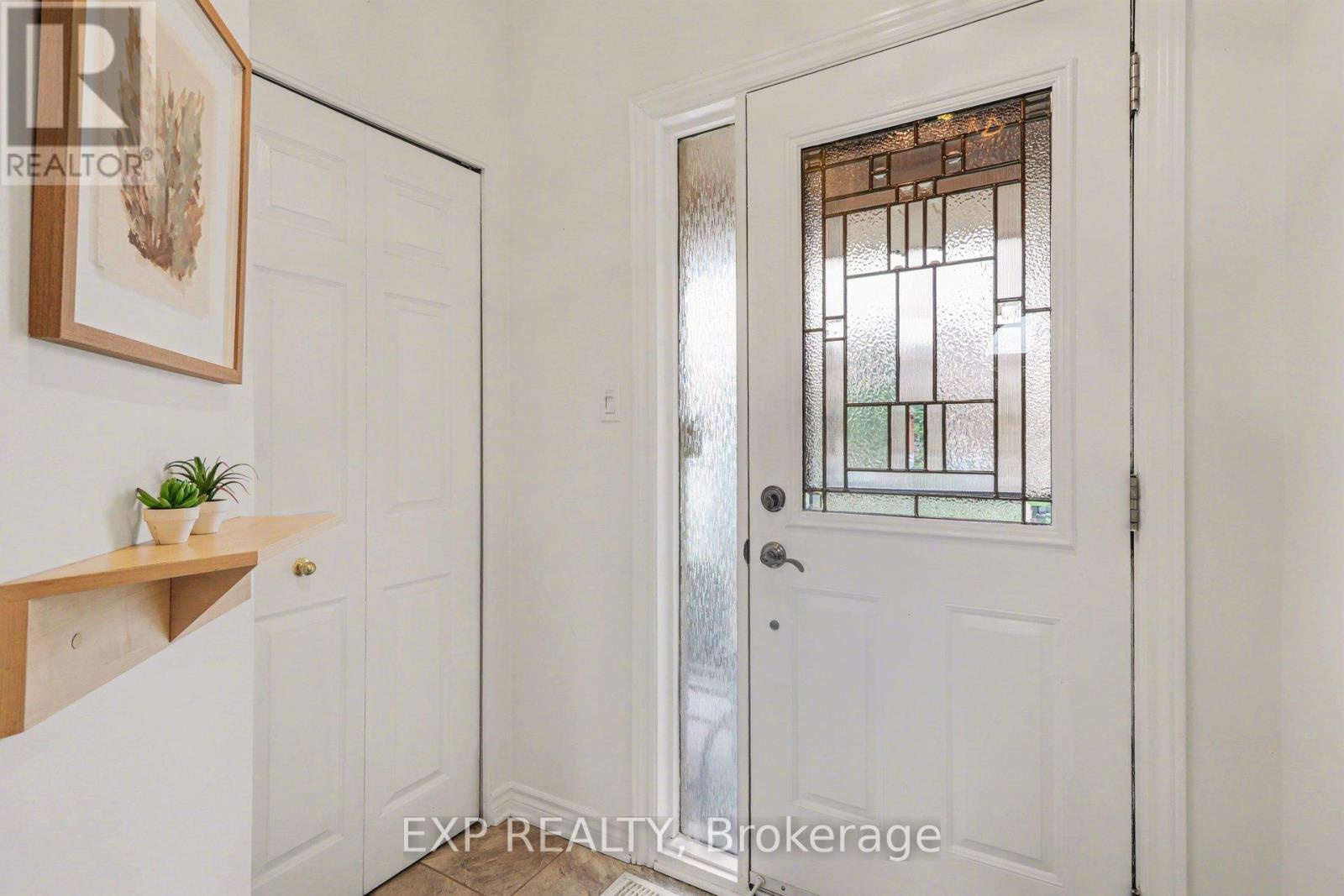 4303 Sunwood Crescent, Ottawa, Ontario