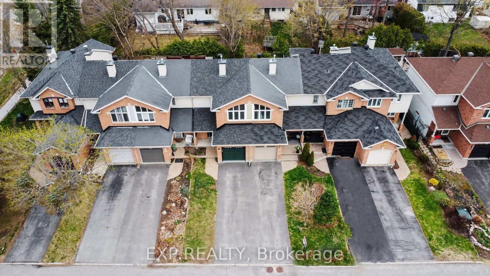 4303 Sunwood Crescent, Ottawa, Ontario