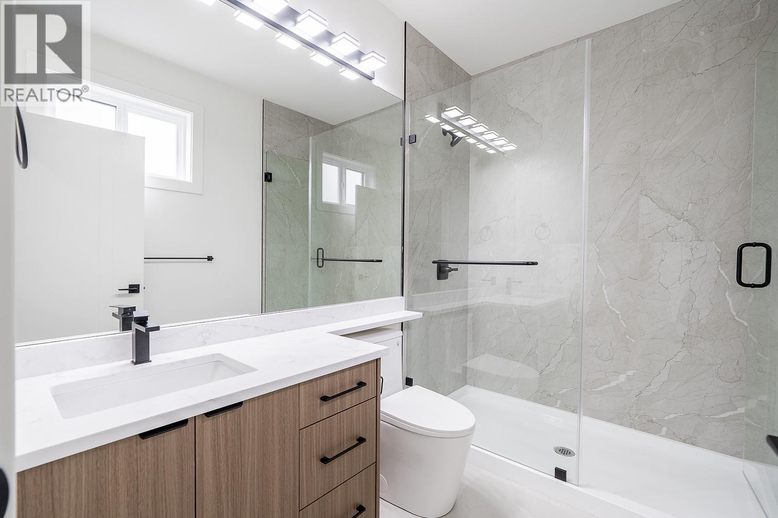 1 5953 Winch Street, Burnaby, British Columbia