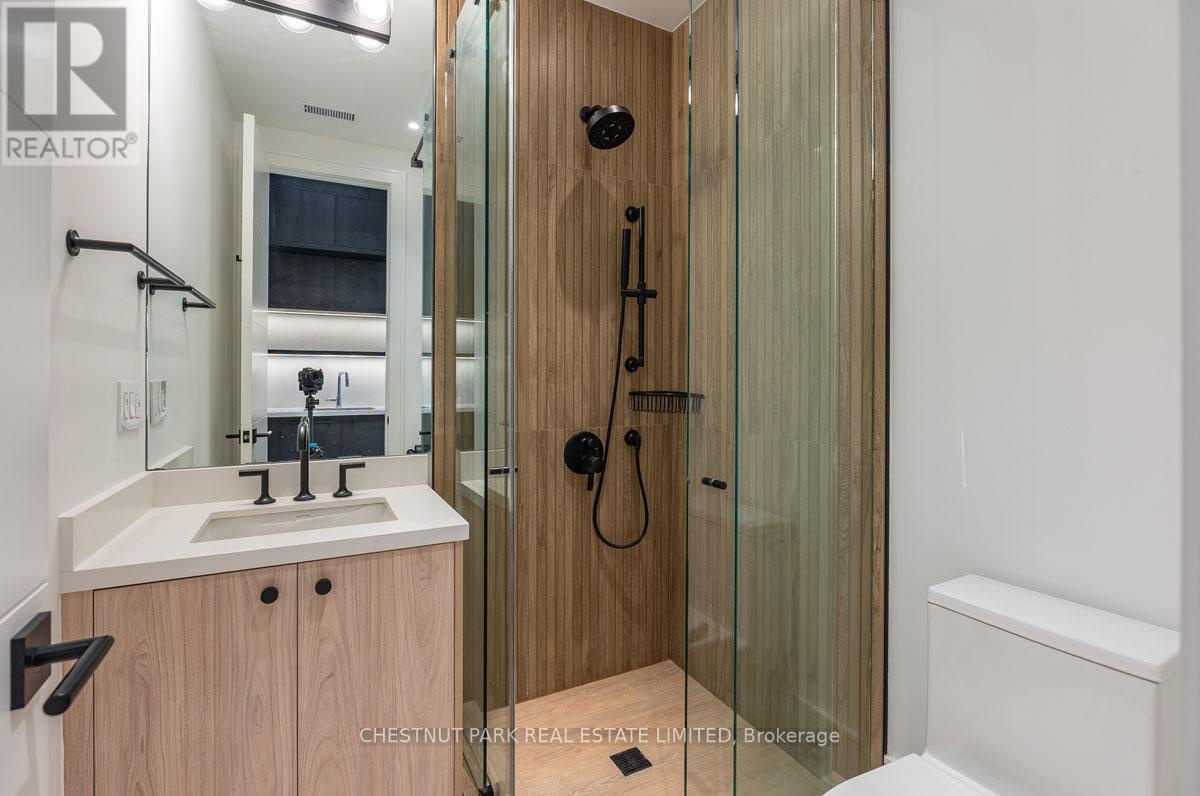 232 Snowdon Avenue, Toronto (lawrence Park North), Ontario