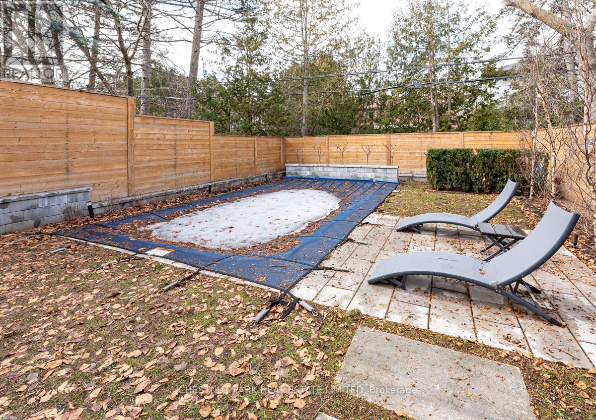232 Snowdon Avenue, Toronto (lawrence Park North), Ontario