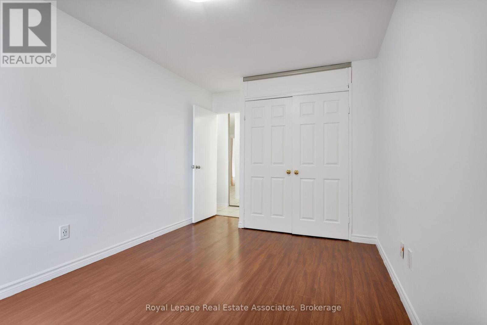 1710 - 5 Massey Square, Toronto (crescent Town), Ontario