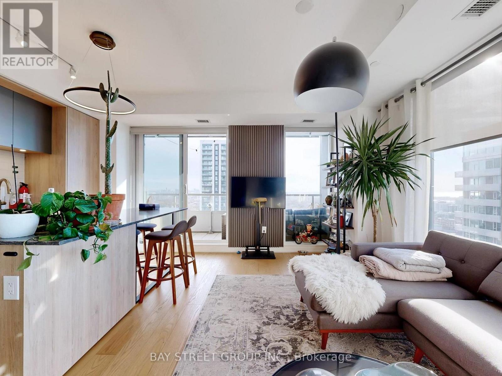 2403 - 225 Sumach Street, Toronto (regent Park), Ontario