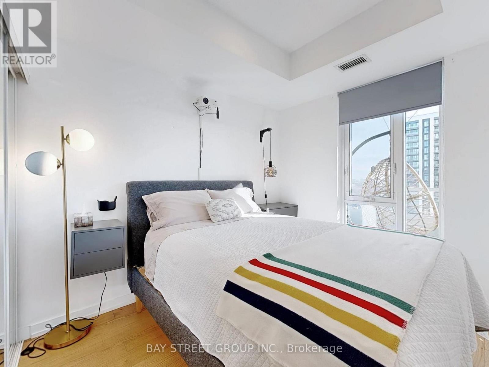 2403 - 225 Sumach Street, Toronto (regent Park), Ontario