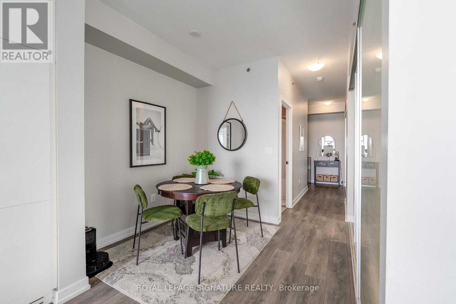 2503 - 426 University Avenue, Toronto (university), Ontario