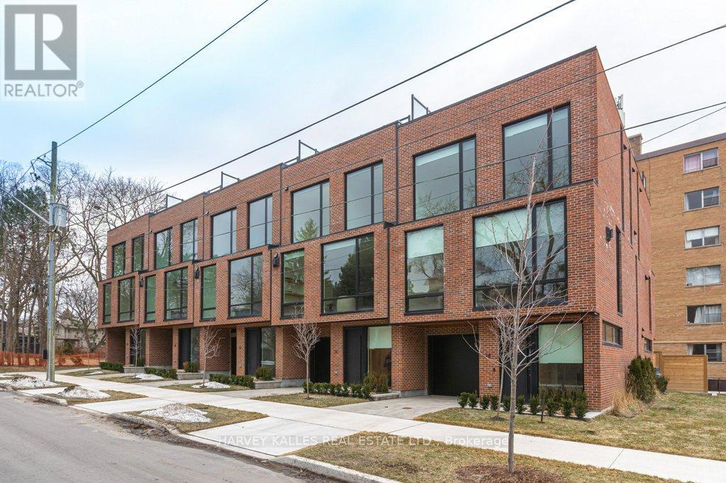 32 Evergreen Gardens, Toronto (leaside), Ontario