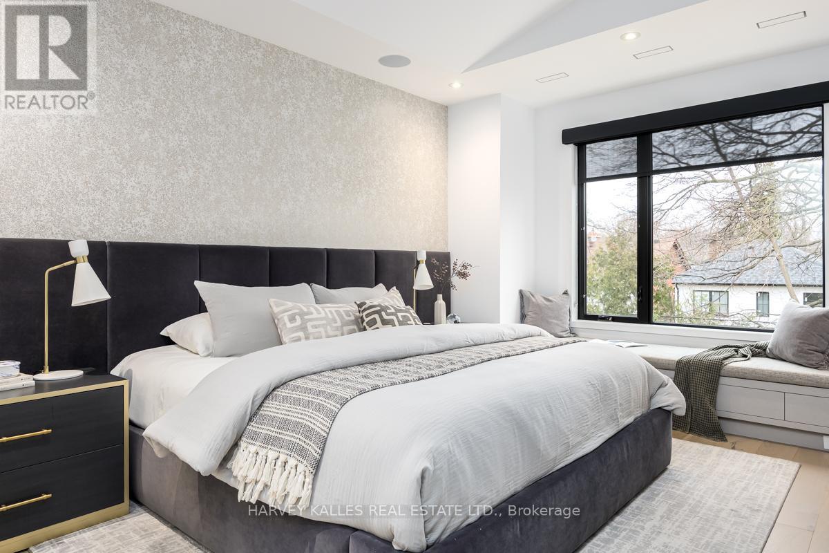 53 Castlewood Road, Toronto (lawrence Park South), Ontario