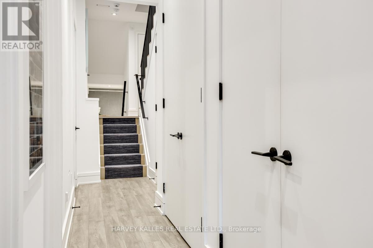 53 Castlewood Road, Toronto (lawrence Park South), Ontario