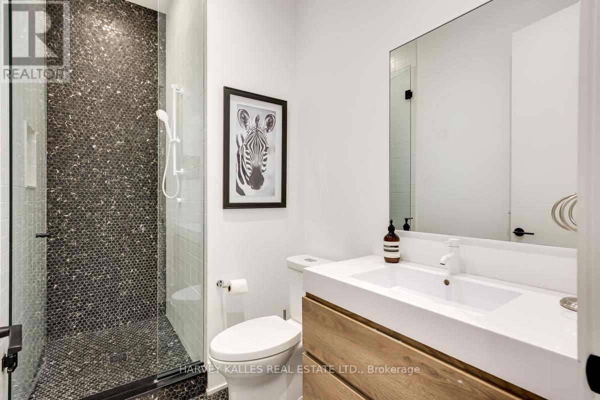 53 Castlewood Road, Toronto (lawrence Park South), Ontario