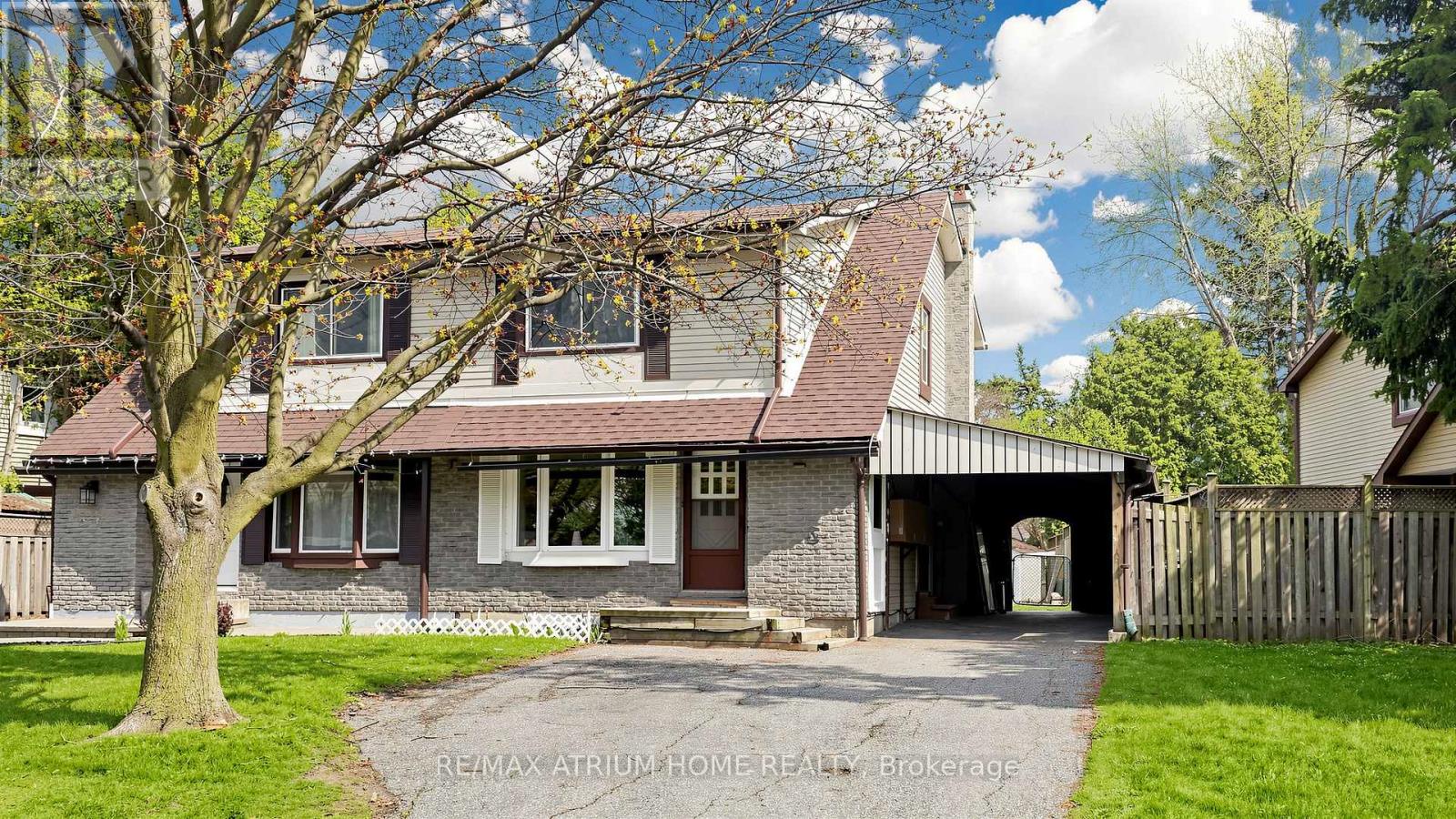 13 Applegate Crescent, Toronto (hillcrest Village), Ontario