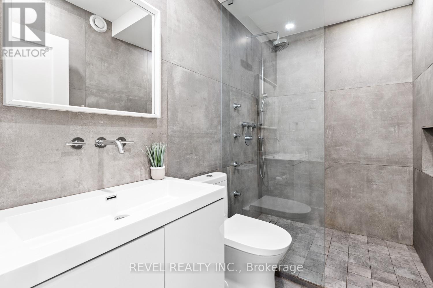 89 Foxley Street, Toronto (trinity-bellwoods), Ontario