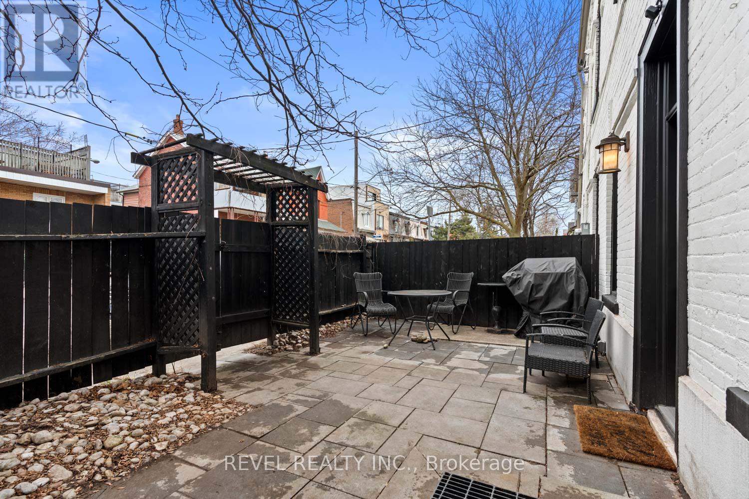 89 Foxley Street, Toronto (trinity-bellwoods), Ontario