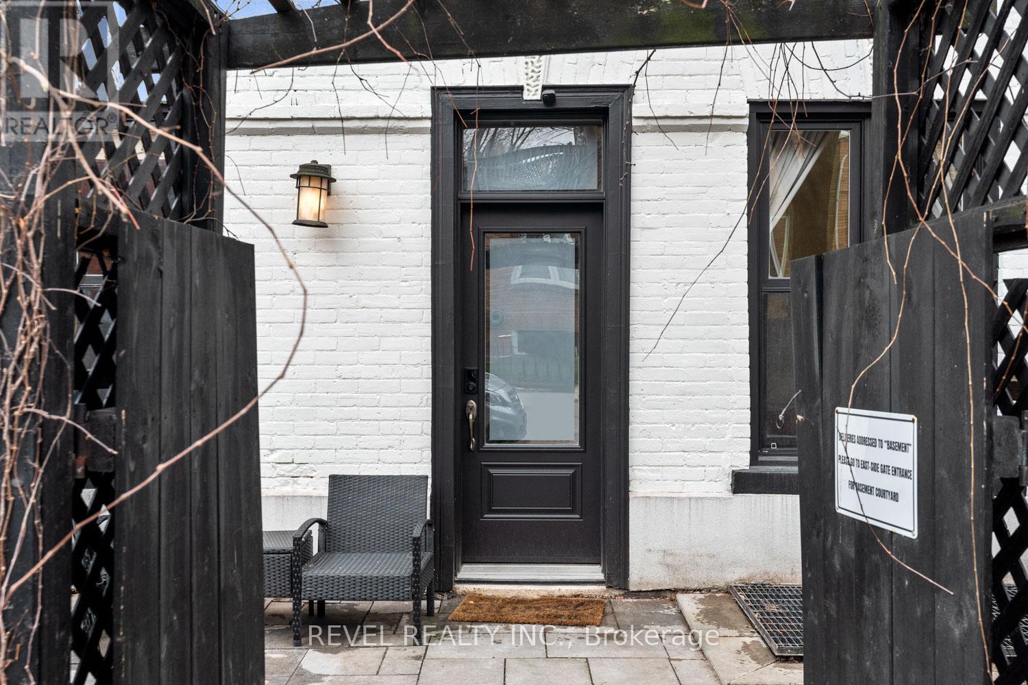 89 Foxley Street, Toronto (trinity-bellwoods), Ontario