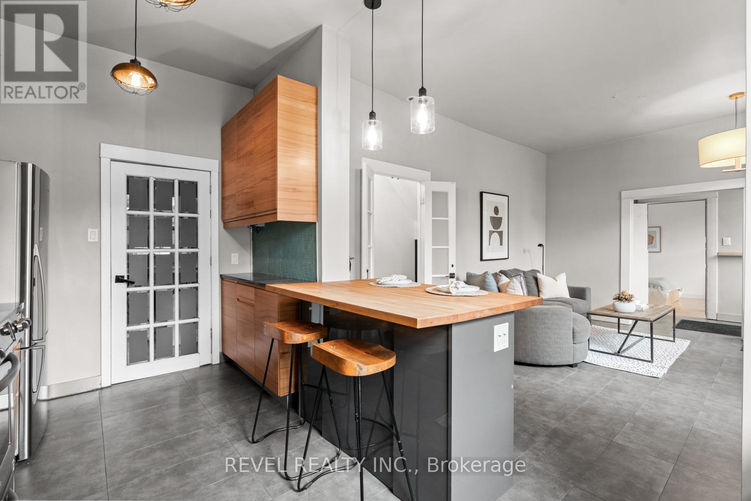 89 Foxley Street, Toronto (trinity-bellwoods), Ontario