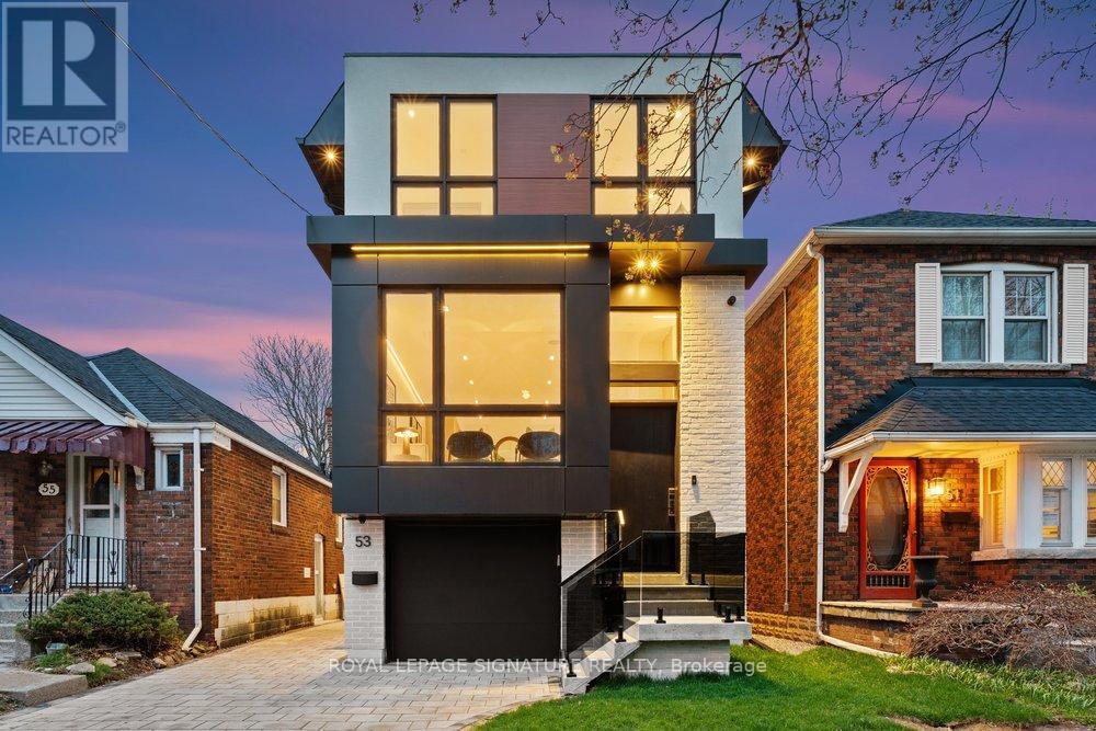 53 Lesmount Avenue, Toronto (east York), Ontario