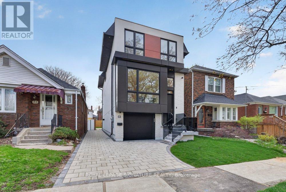 53 Lesmount Avenue, Toronto (east York), Ontario