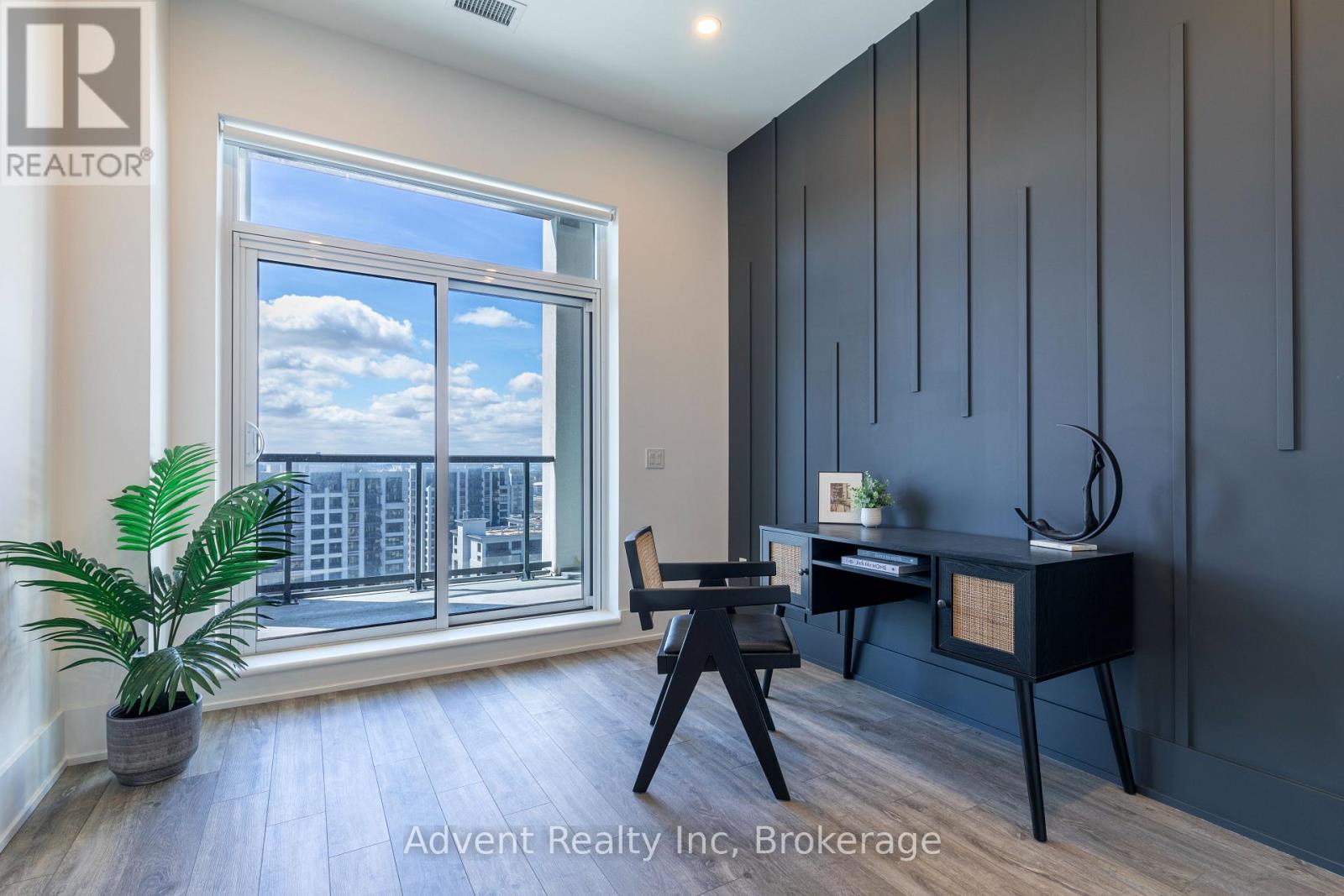 Ph02 - 8 Cedarland Drive, Markham (unionville), Ontario