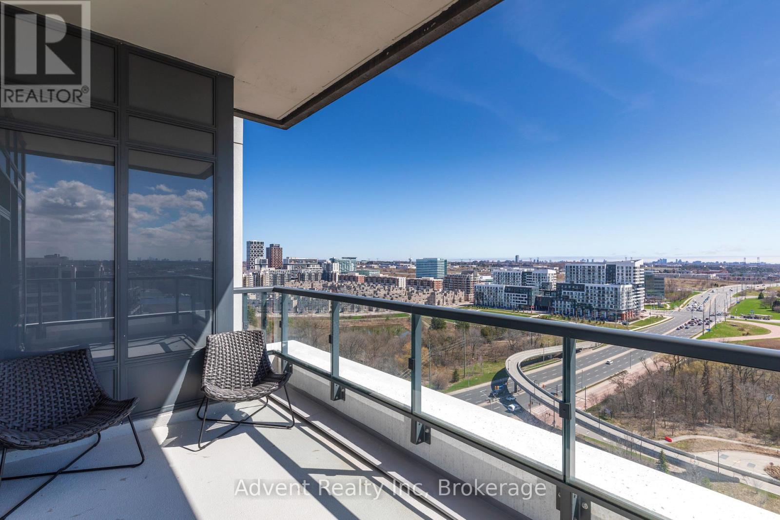 Ph02 - 8 Cedarland Drive, Markham (unionville), Ontario