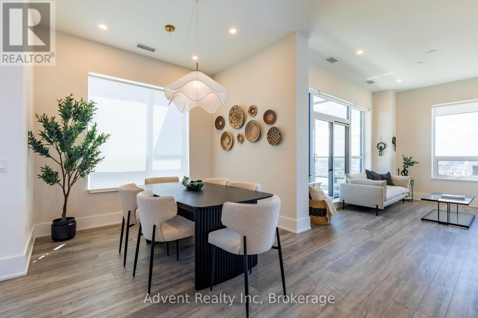 Ph02 - 8 Cedarland Drive, Markham (unionville), Ontario