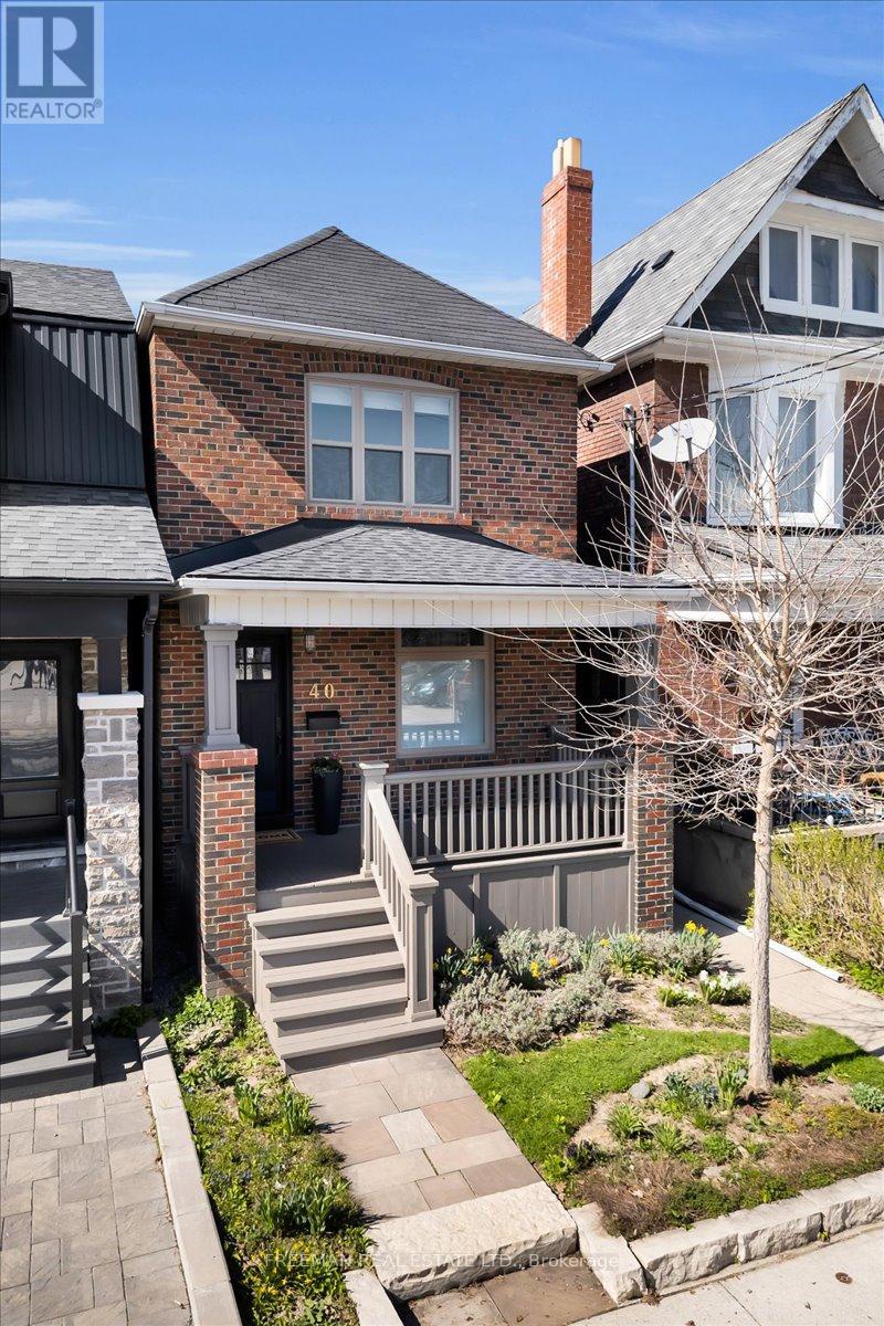 40 Garnet Avenue, Toronto (dovercourt-wallace Emerson-junction), Ontario
