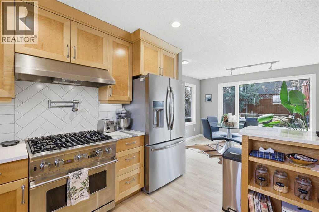 2712 22 Street Sw, Calgary, Alberta