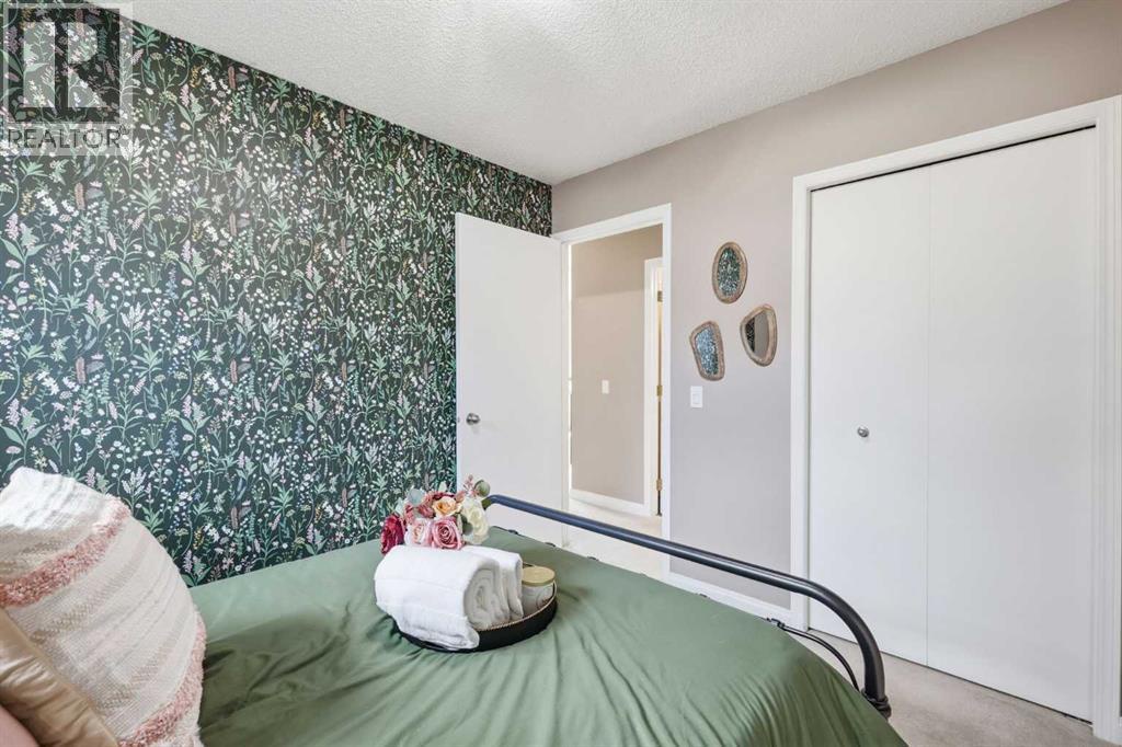 2712 22 Street Sw, Calgary, Alberta