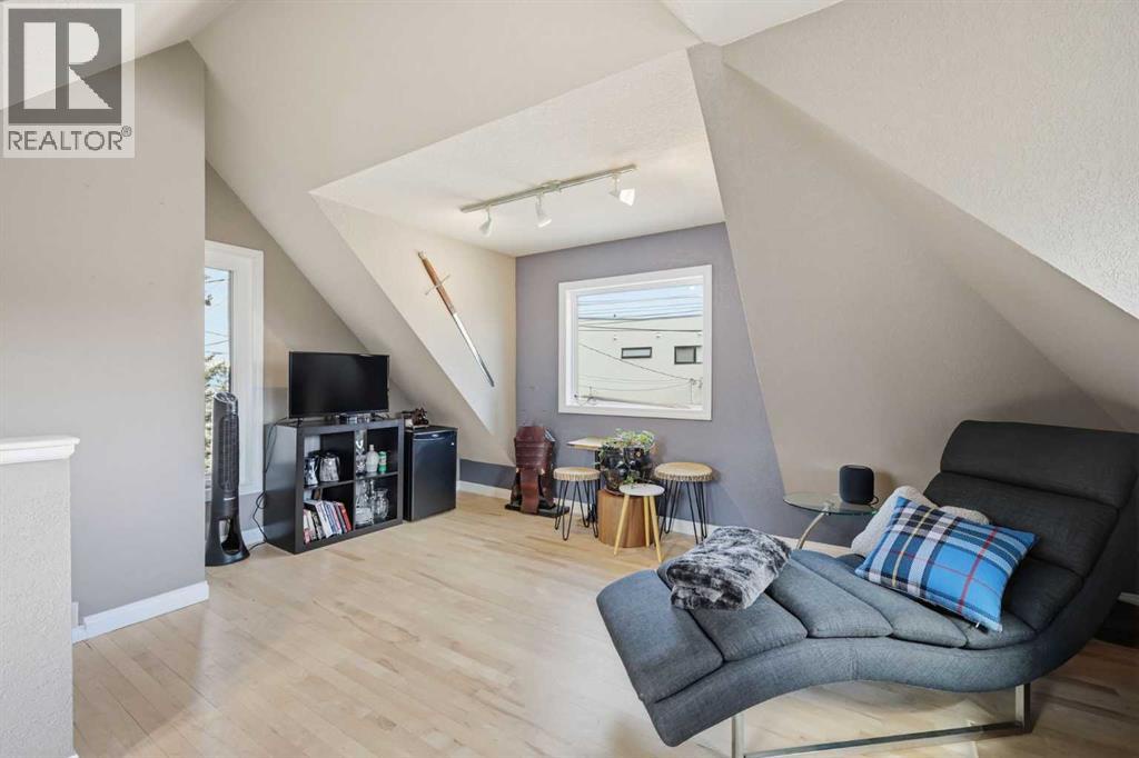 2712 22 Street Sw, Calgary, Alberta