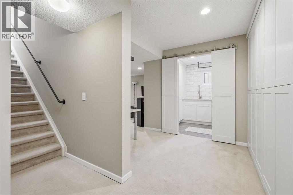 2712 22 Street Sw, Calgary, Alberta
