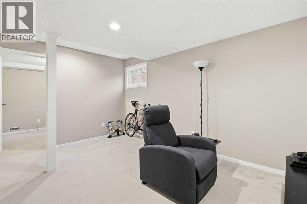 2712 22 Street Sw, Calgary, Alberta