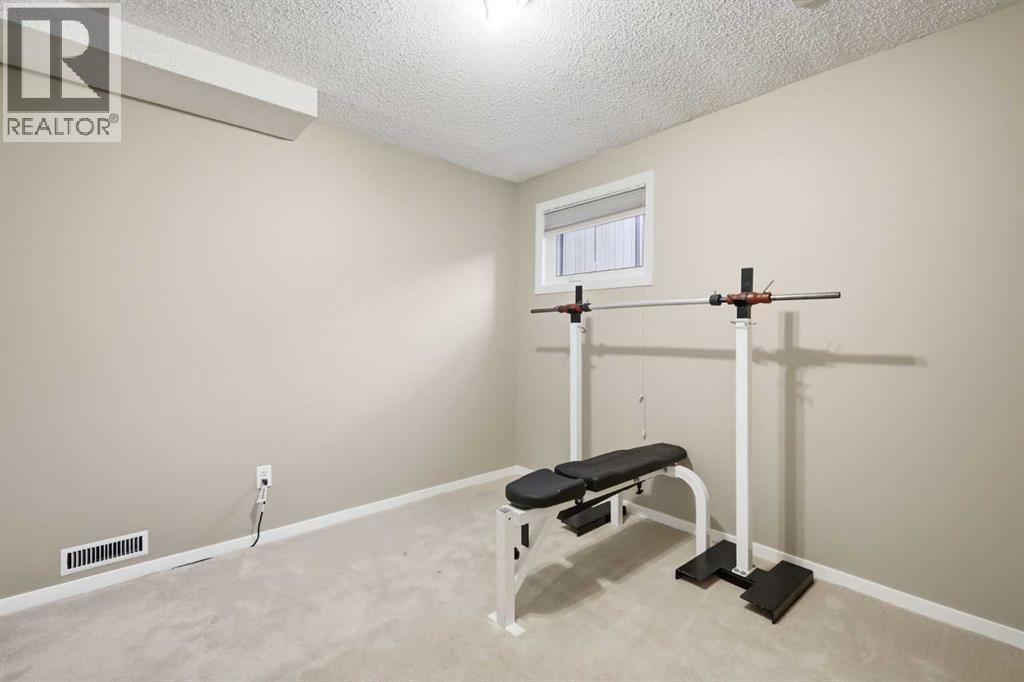 2712 22 Street Sw, Calgary, Alberta