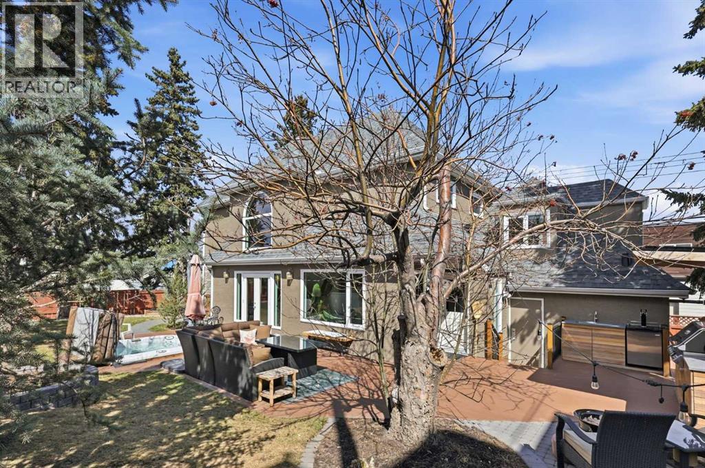 2712 22 Street Sw, Calgary, Alberta