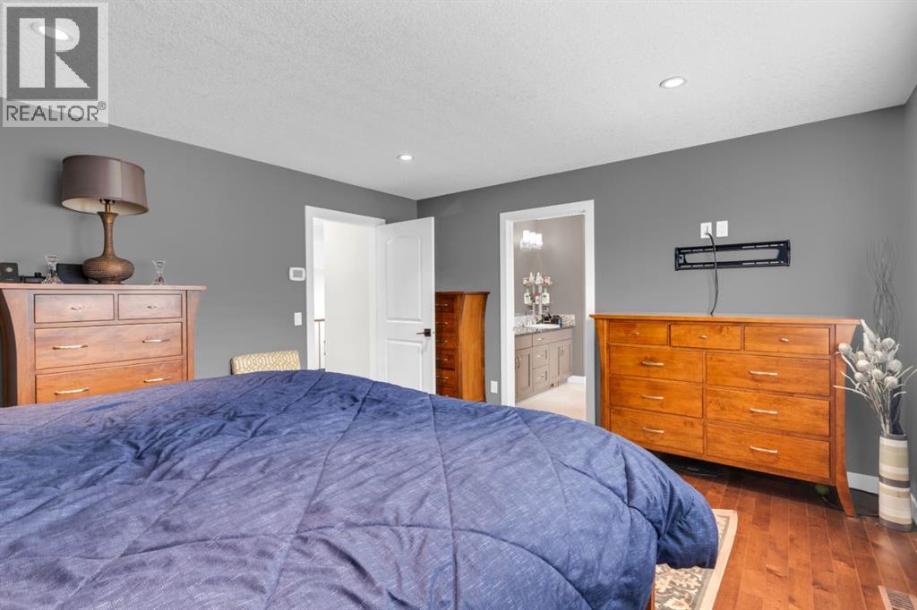 68 Westland Crescent Sw, Calgary, Alberta