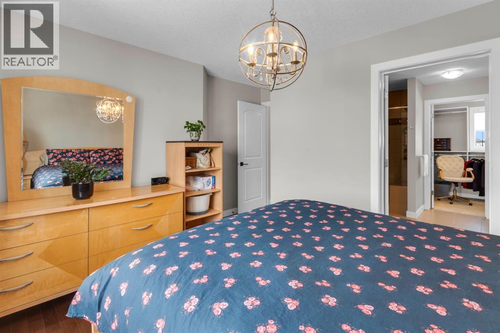68 Westland Crescent Sw, Calgary, Alberta